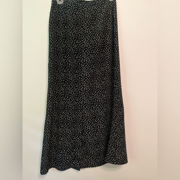 Maxi skirt - Picture 2 of 3